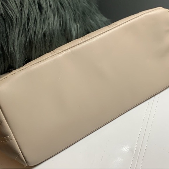 French Connection Quilted Shoulder/crossbody Bag with chain & material strap NWT - Picture 6 of 17